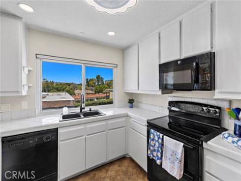 23382 Caminito Andreta 136 , Laguna Hills, CA