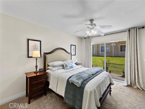23382 Caminito Andreta 136 , Laguna Hills, CA