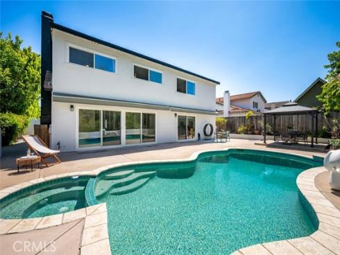 25121 Ericson Way, Laguna Hills, CA