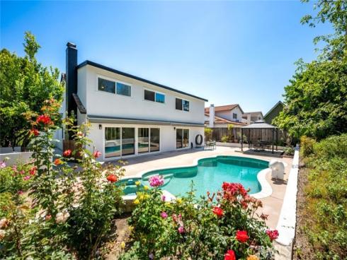 25121 Ericson Way, Laguna Hills, CA