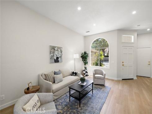 26226  Glendon   Lane, Laguna Hills, CA