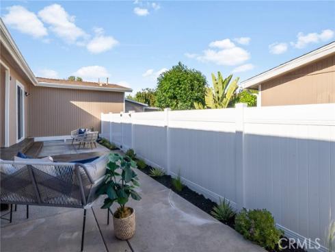 25832 Via Lomas 53 , Laguna Hills, CA