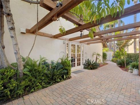 25232 Derby Circle, Laguna Hills, CA
