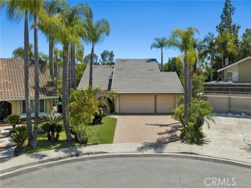 25232 Derby Circle, Laguna Hills, CA