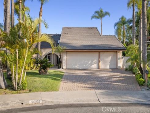 25232 Derby Circle, Laguna Hills, CA