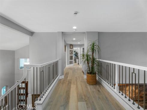 25881 Cedarbluff , Laguna Hills, CA