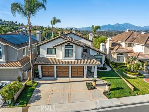 25881 Cedarbluff , Laguna Hills, CA