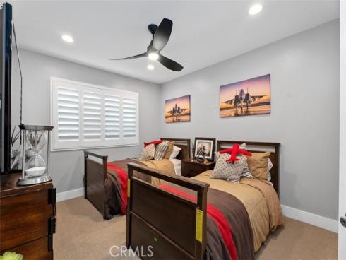 25881 Cedarbluff , Laguna Hills, CA