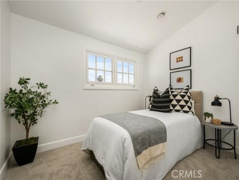 25231 Earhart Road , Laguna Hills, CA