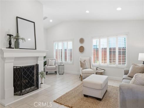 25152 La Suen , Laguna Hills, CA