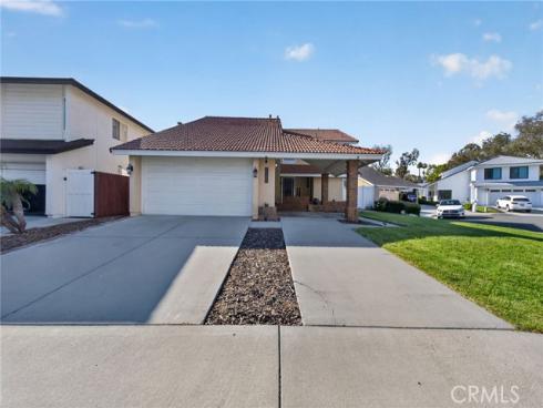 24581  Southhampton Ct  , Laguna Hills, CA