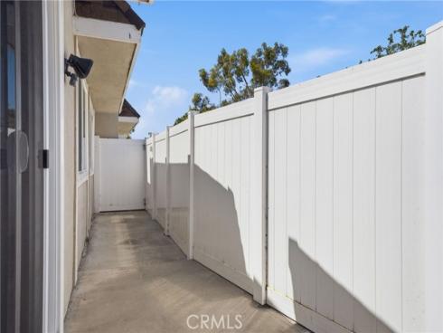 23455  Caminito Lazaro  , Laguna Hills, CA