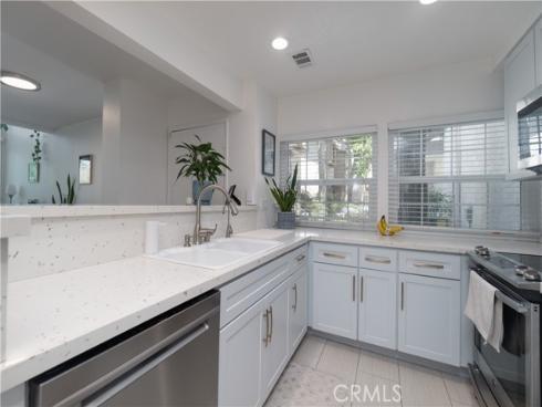 26701  Quail  287  Creek, Laguna Hills, CA