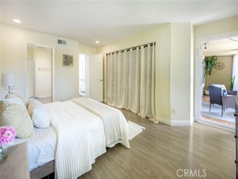 22196  Caminito Zaragoza  , Laguna Hills, CA