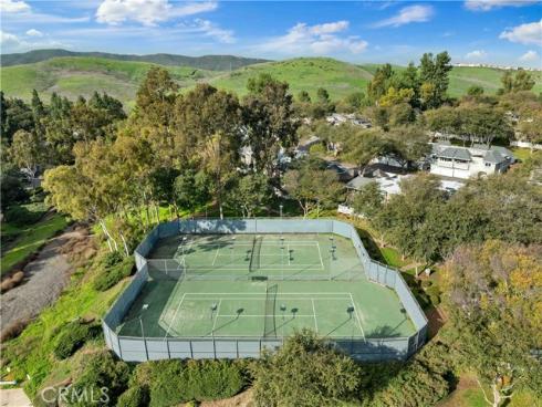 22196  Caminito Zaragoza  , Laguna Hills, CA