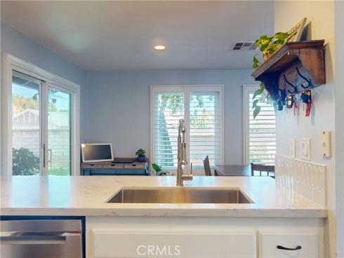 22332  Savona  , Laguna Hills, CA