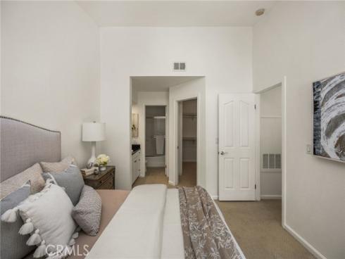 25531  Indian Hill  G  Lane, Laguna Hills, CA