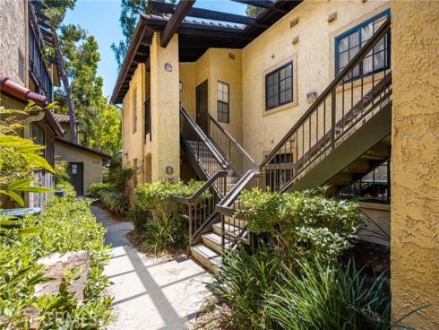 25531  Indian Hill  G  Lane, Laguna Hills, CA