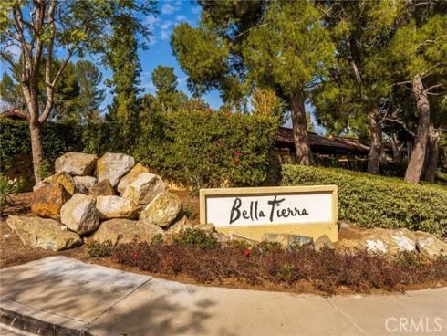 25531  Indian Hill  G  Lane, Laguna Hills, CA