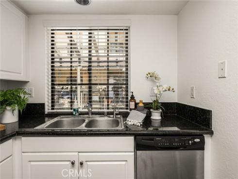 25531  Indian Hill  G  Lane, Laguna Hills, CA