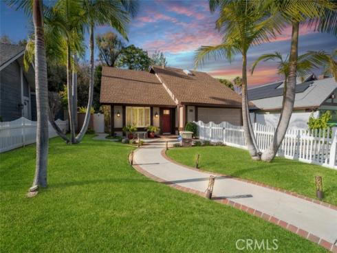 25891  Tree Top  , Laguna Hills, CA