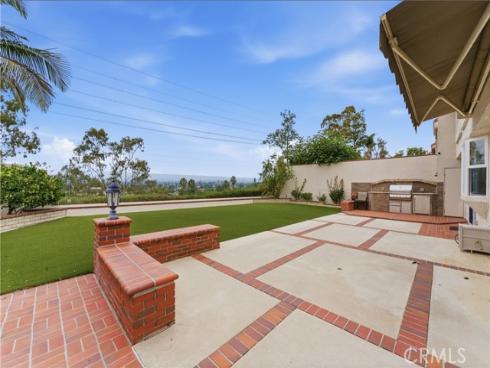 25011 Luna Bonita Drive, Laguna Hills, CA