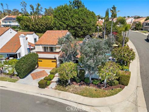 25962  Ernestine   Court, Laguna Hills, CA
