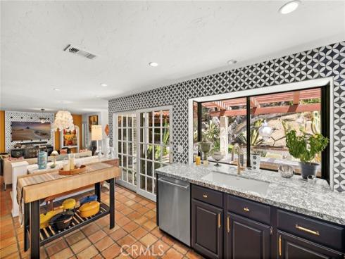 25962  Ernestine   Court, Laguna Hills, CA