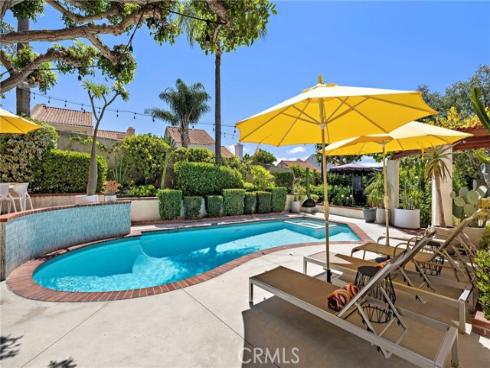 25962  Ernestine   Court, Laguna Hills, CA
