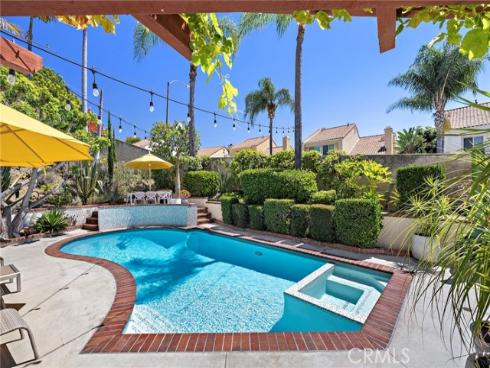 25962  Ernestine   Court, Laguna Hills, CA