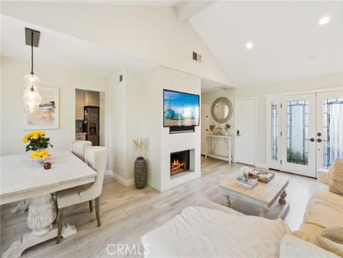 8 Clover Hill Lane 120 , Laguna Hills, CA
