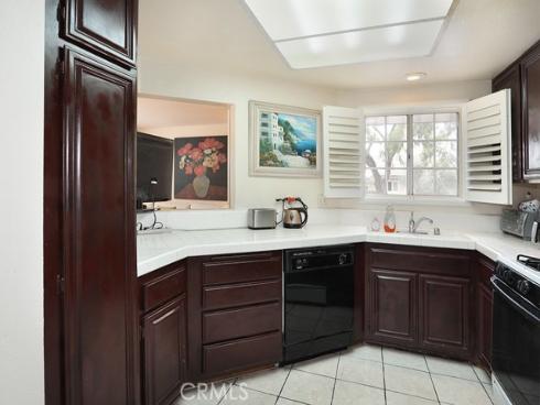 24441 Hillsdale 116 , Laguna Hills, CA