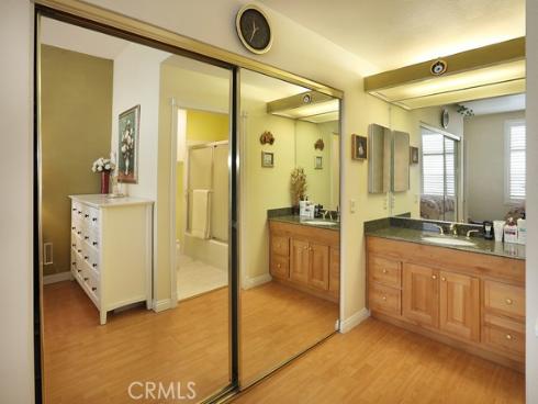 24441 Hillsdale 116 , Laguna Hills, CA