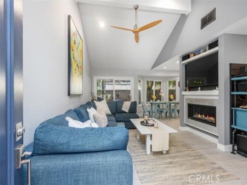 7 Shadow Hill , Laguna Hills, CA