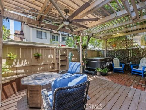 7 Shadow Hill , Laguna Hills, CA