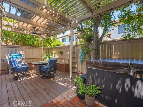 7 Shadow Hill , Laguna Hills, CA