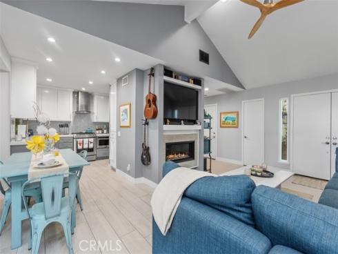 7 Shadow Hill , Laguna Hills, CA