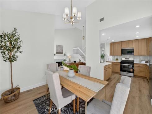 43 Oxbow Creek , Laguna Hills, CA