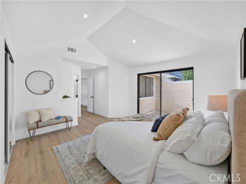 43 Oxbow Creek , Laguna Hills, CA