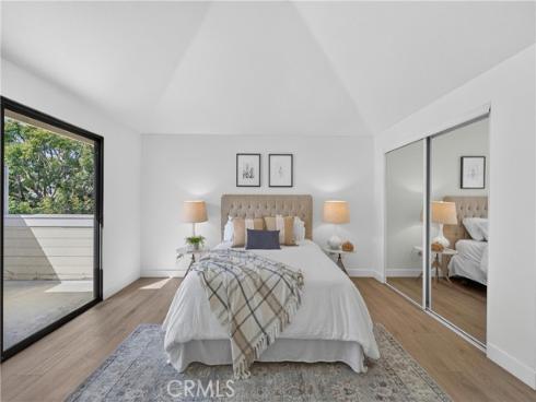 43 Oxbow Creek , Laguna Hills, CA