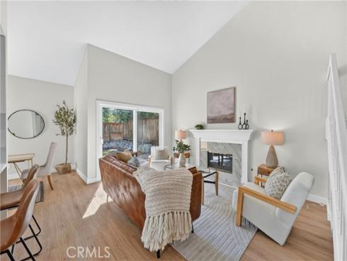 43 Oxbow Creek , Laguna Hills, CA