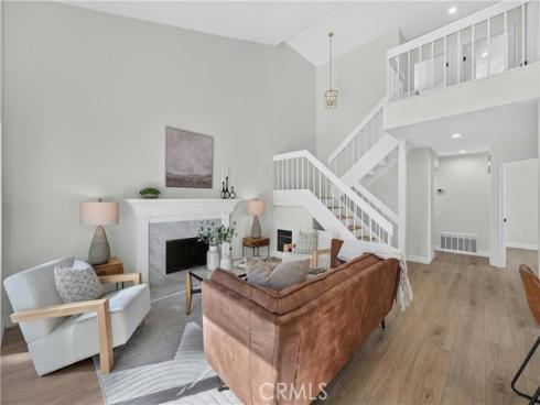 43 Oxbow Creek , Laguna Hills, CA