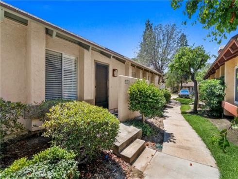 22891 Caminito Flores , Laguna Hills, CA