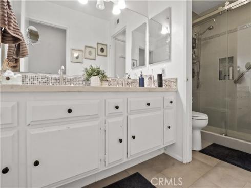 22891 Caminito Flores , Laguna Hills, CA
