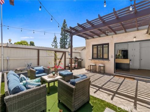 22891 Caminito Flores , Laguna Hills, CA