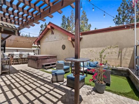 22891 Caminito Flores , Laguna Hills, CA