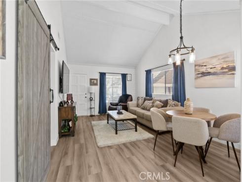 22891 Caminito Flores , Laguna Hills, CA