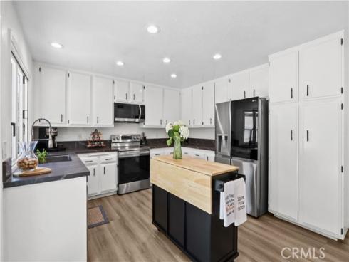22891 Caminito Flores , Laguna Hills, CA