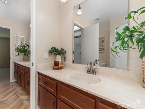 22125 Caminito Vino , Laguna Hills, CA