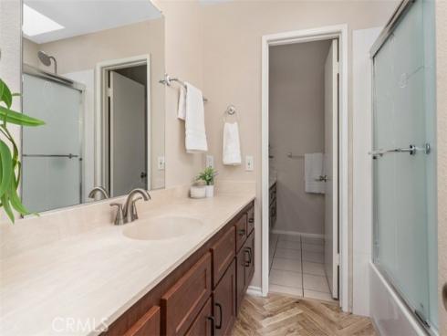 22125 Caminito Vino , Laguna Hills, CA